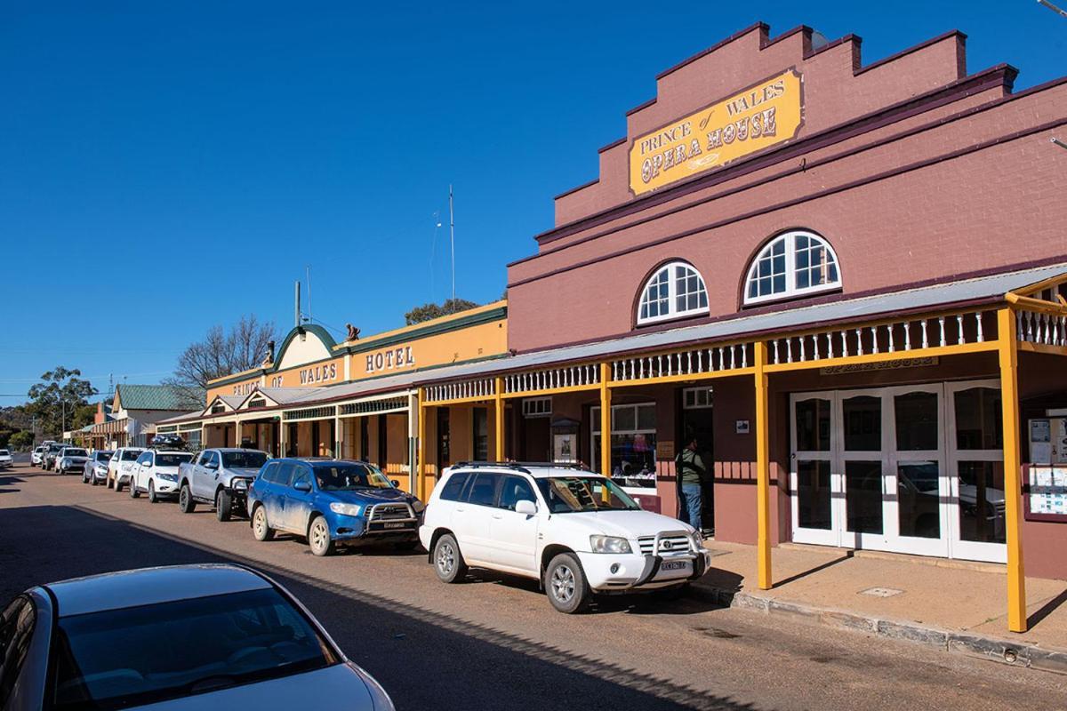 Prince Of Wales Hotel Gulgong Kültér fotó